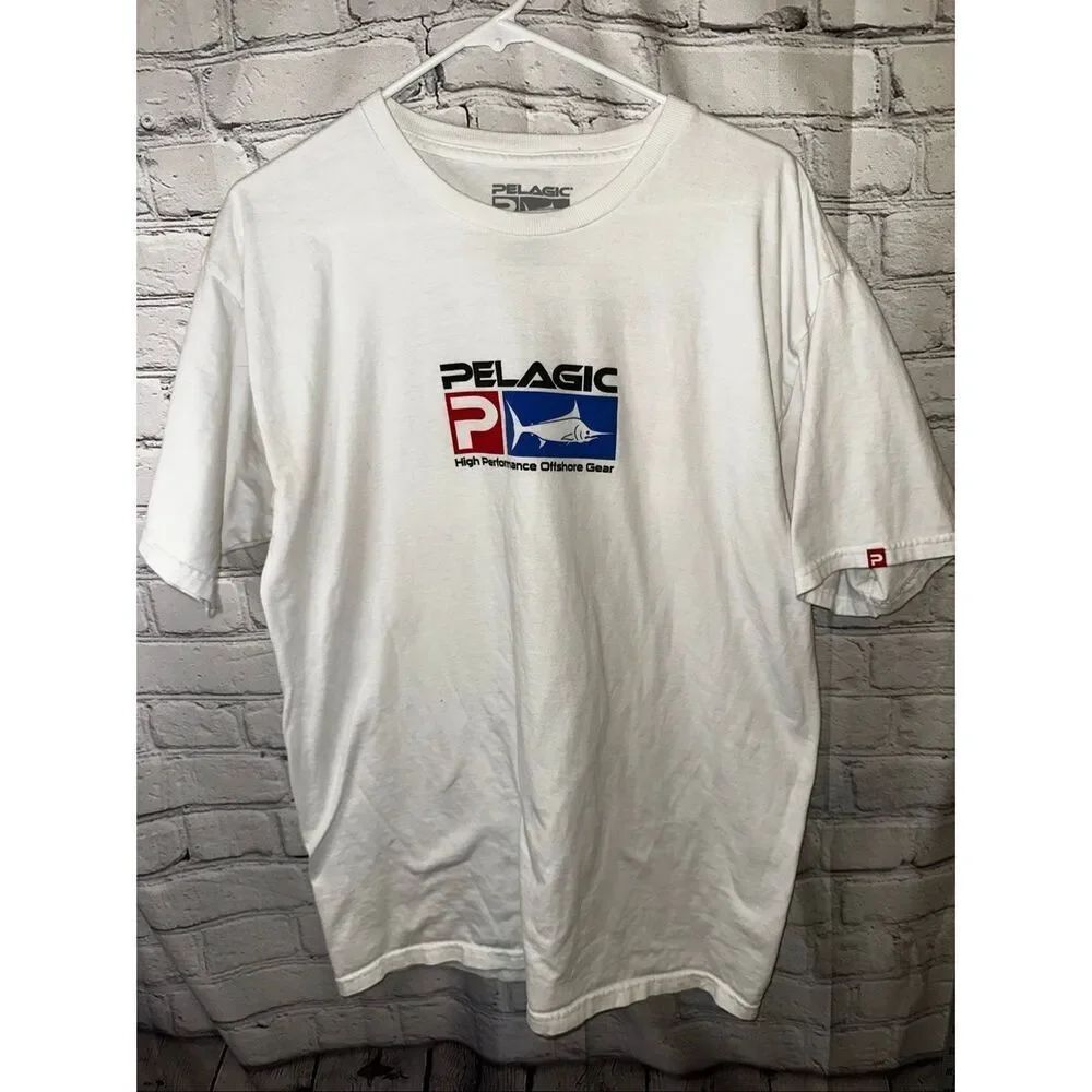 PELAGIC Deluxe T-Shirt Men’s Large Blue Marlin Logo Graphic 100% Cotton Fishing